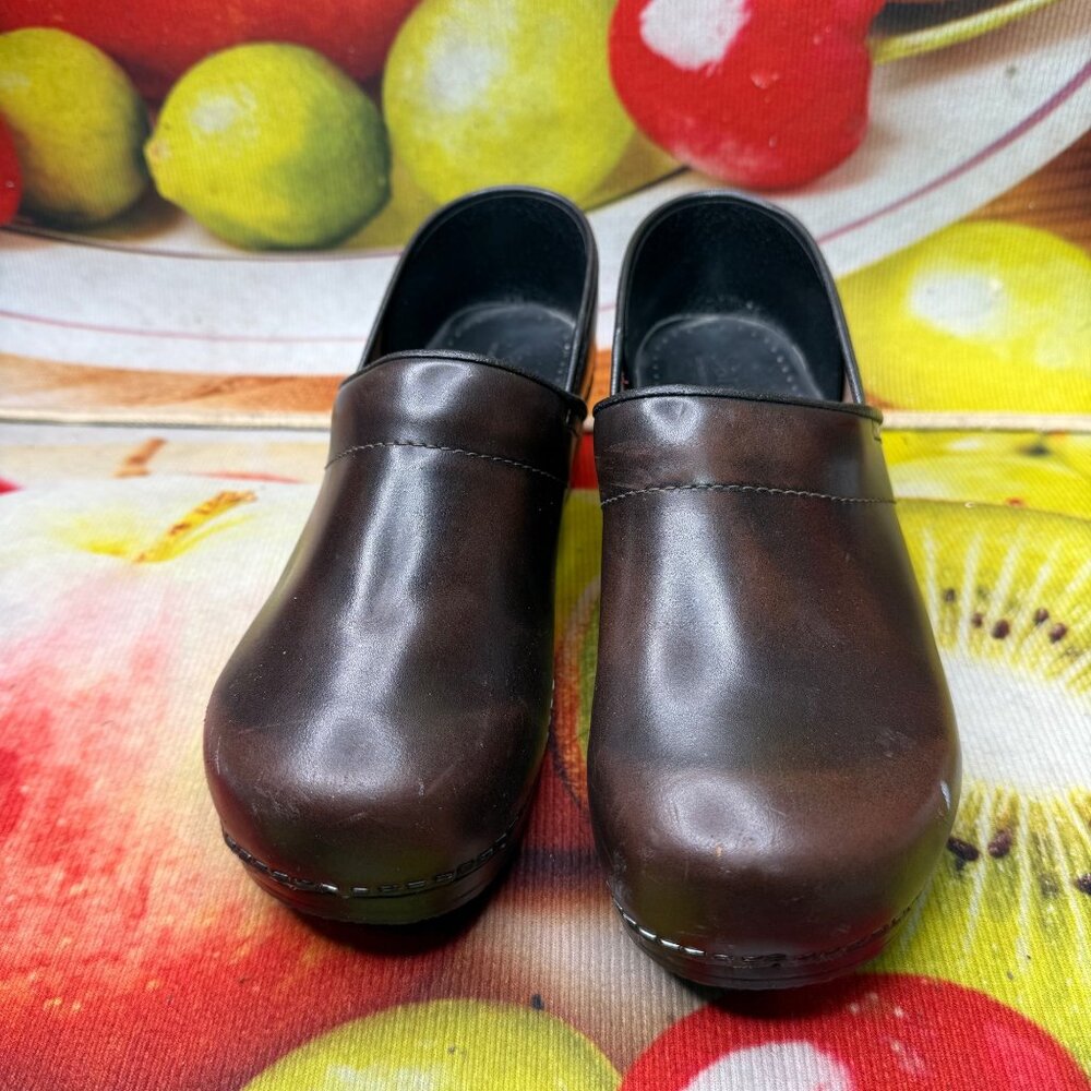 Sanita Original Danish Clogs Womens Size 40 Wide Brown Leather - Picture 2 of 9